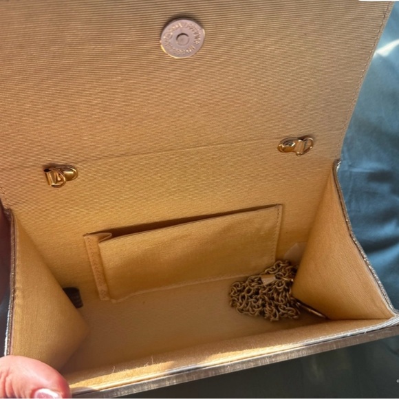 Kurt Geiger Gold Glitter Clutch - Picture 4 of 6